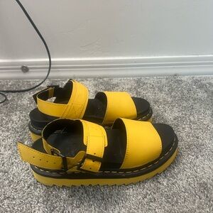 Voss Women Leather Strap sandal